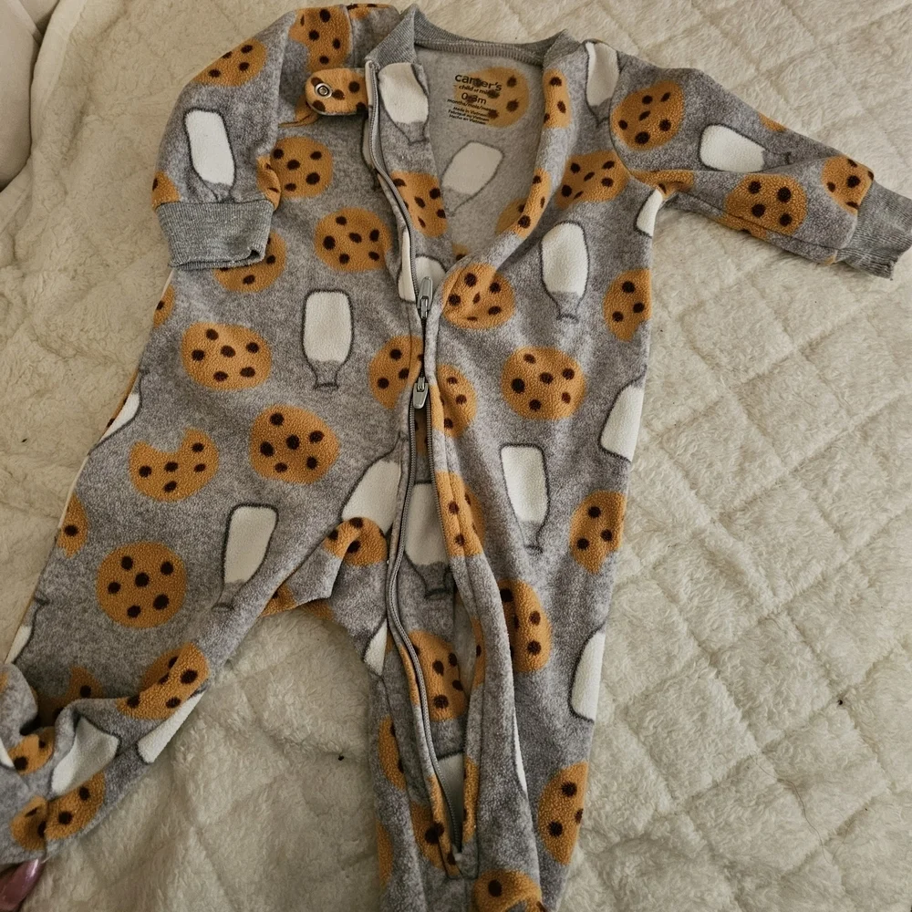 Carter's Gray Cookie and Milk Print Footie